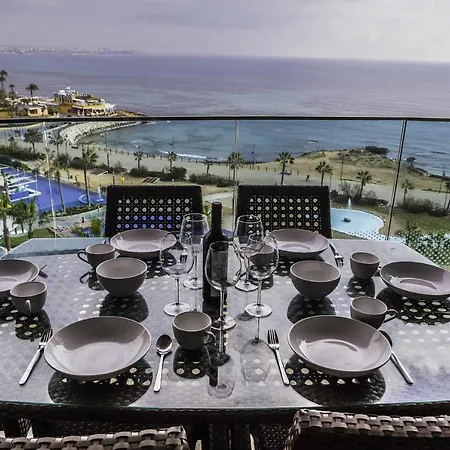 Sea Senses Victoria Frente Al Mar דירה *